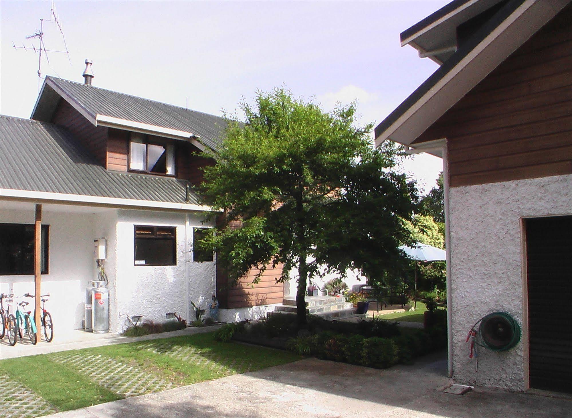 Annick House Bed And Breakfast Nelson Bagian luar foto